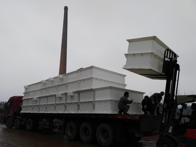 大量批發(fā)電鍍槽 湖南電解槽 長沙電鍍槽 樂海牌化學(xué)鍍成套設(shè)備 訂做化學(xué)鍍成套設(shè)備 PP化學(xué)鍍成套設(shè)備 塑料化學(xué)鍍成套設(shè)備圖片_高清圖_細(xì)節(jié)圖